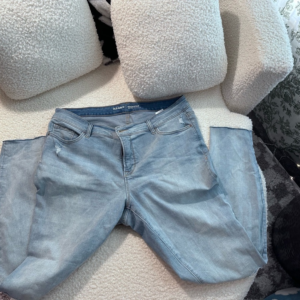 Plus Size 18 Long Old Navy Light Blue Rockdtar High Rise Ripped Jeans
